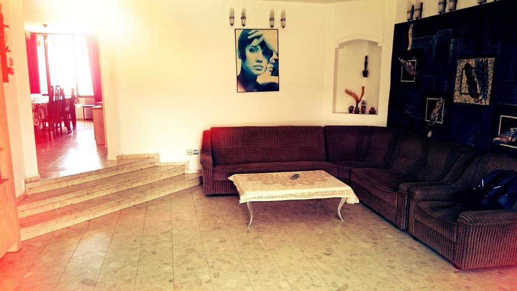 Hotel Oasis Negev à Arad Extérieur photo