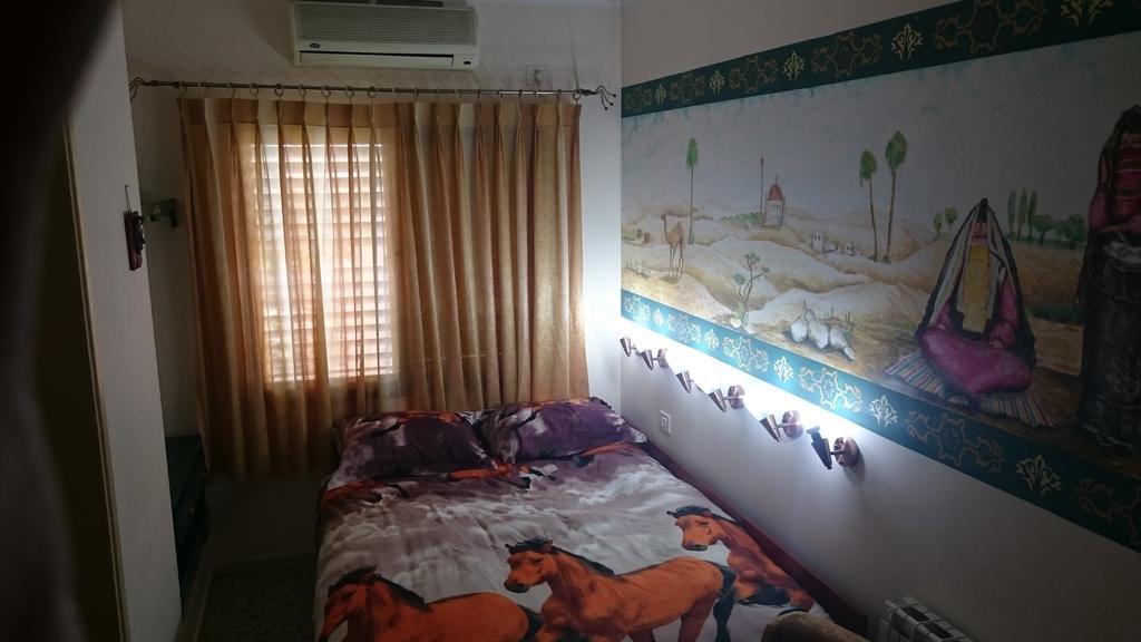 Hotel Oasis Negev à Arad Chambre photo