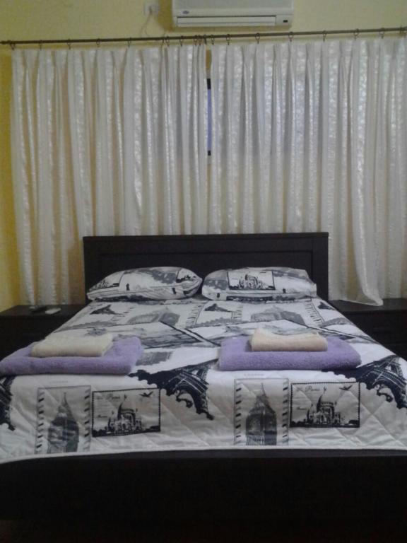 Hotel Oasis Negev à Arad Extérieur photo